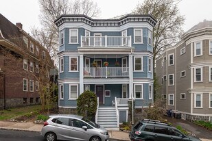 12 Parkton Rd, Unit 2 in Boston, MA - Building Photo