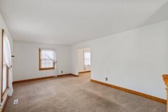 103 Powhatan Dr in Poquoson, VA - Building Photo - Building Photo