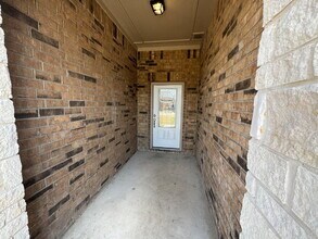6361 Hibiscus in New Braunfels, TX - Building Photo - Building Photo