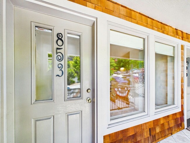 property at 853 De Haro St