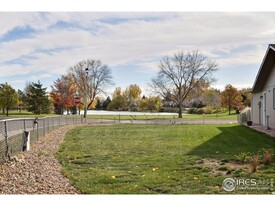 907 49th Ave in Greeley, CO - Foto de edificio - Building Photo