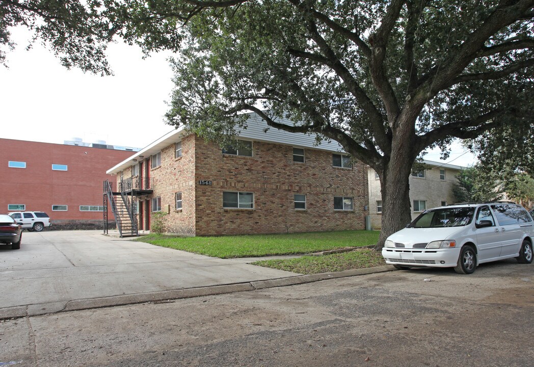 1548 Aviators St in New Orleans, LA - Building Photo