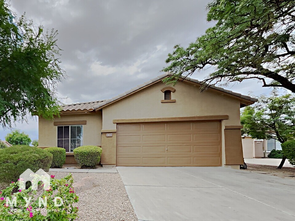 40908 N Barnum Way in Phoenix, AZ - Building Photo