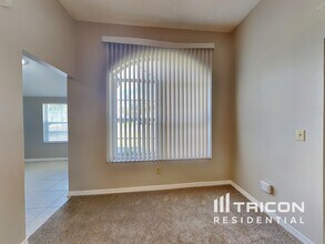 3251 Deerfield Pointe Dr in Orange Park, FL - Building Photo - Building Photo