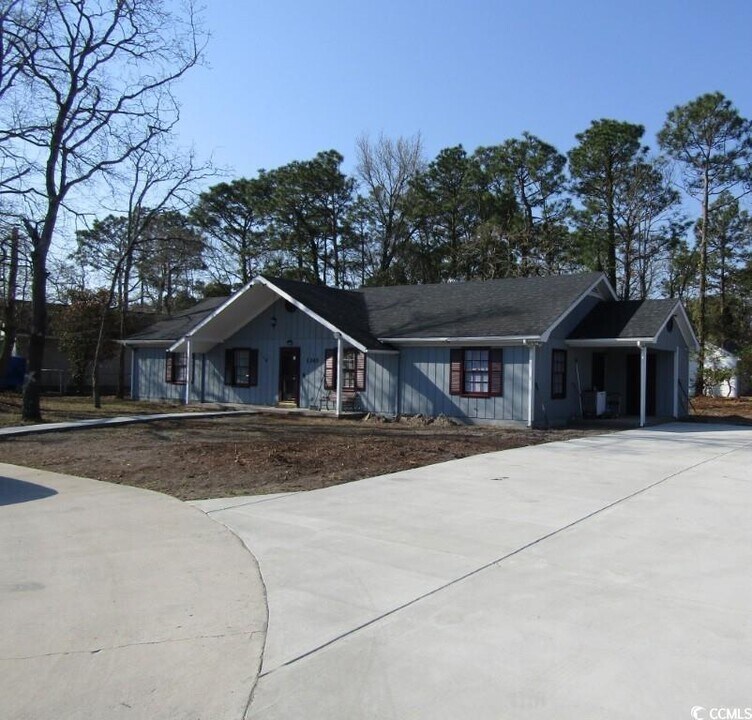 1345 Dick Pond Rd in Myrtle Beach, SC - Building Photo