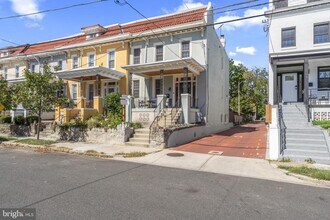 521 Randolph St NW in Washington, DC - Building Photo - Building Photo