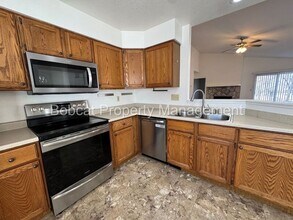326 Sandalwood Dr in Carson City, NV - Building Photo - Building Photo