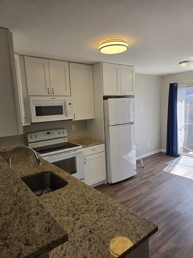 5721 W 92nd Ave in Westminster, CO - Foto de edificio - Building Photo