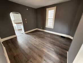 1511 Stark Ave SW in Canton, OH - Building Photo - Building Photo