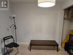 114 Surrey St E in Guelph, ON - Building Photo - Building Photo