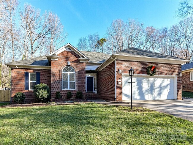 6915 Pleasant Dr in Charlotte, NC - Building Photo - Building Photo