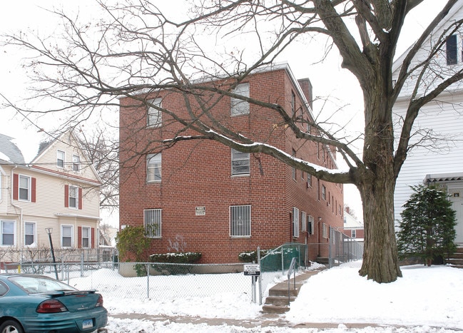 149-151 Adelaide St in Hartford, CT - Building Photo - Building Photo