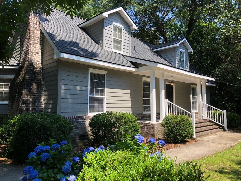 5001 N Rhett Ave in North Charleston, SC - Building Photo