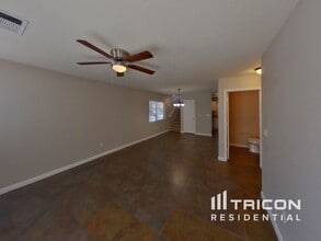 5253 Aurora Beam Ave in Las Vegas, NV - Foto de edificio - Building Photo