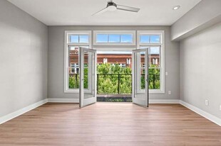 991 Faith Ave SE in Atlanta, GA - Building Photo