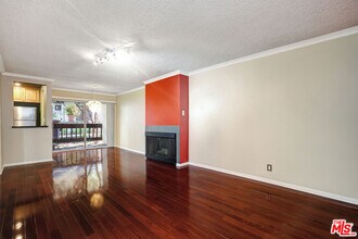 9103 Summertime Ln in Culver City, CA - Building Photo - Building Photo