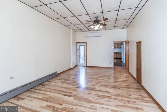 2550 E Clearfield St in Philadelphia, PA - Building Photo - Building Photo