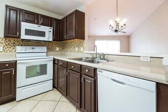 3355 Kelsey Ln in St. Cloud, FL - Building Photo - Building Photo