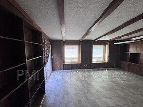 4650 Dahlia Dr in Morada, CA - Building Photo - Building Photo