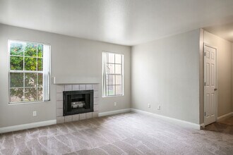 2801 N Rainbow Blvd in Las Vegas, NV - Building Photo - Building Photo