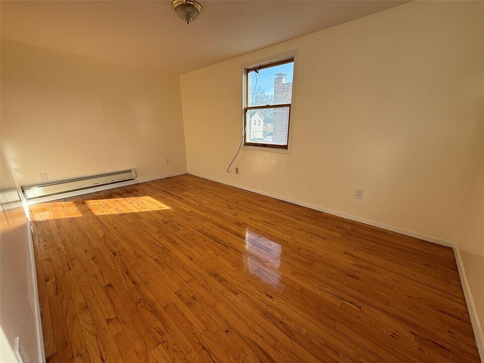 110-11 156th St-Unit -2 in Queens, NY - Foto de edificio