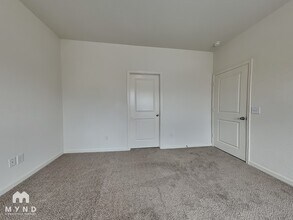 1056 Banyon Tree Ln in Pattison, TX - Building Photo - Building Photo