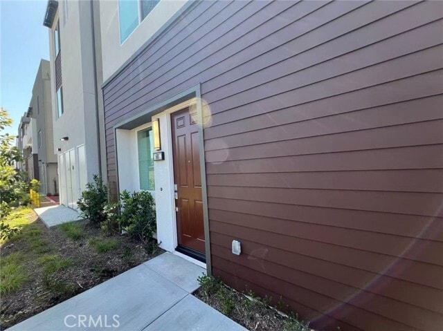 property at 601 S Lyon St