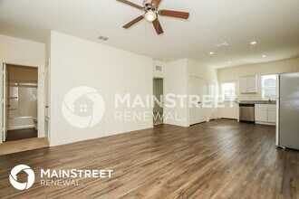 5010 Dawn Break in Saint Hedwig, TX - Building Photo - Building Photo