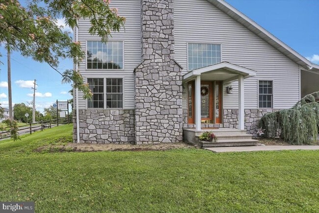 2209 Shartlesville Rd in Mohrsville, PA - Building Photo - Building Photo