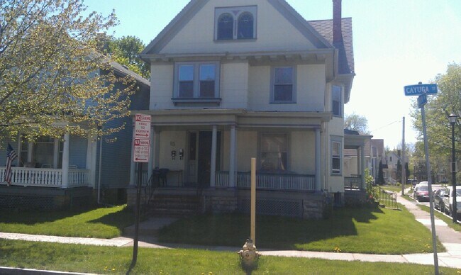 15 Cayuga St in Rochester, NY - Building Photo - Building Photo