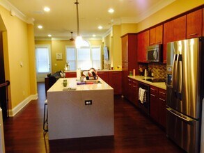 210 Alderwood Point, Unit Lot 75 in Sandy Springs, GA - Building Photo - Building Photo