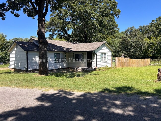 property at 500 Gillette Ave