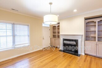 158 Burnet St in Charlottesville, VA - Building Photo - Building Photo