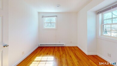 26 Sunset Terrace in Essex, CT - Building Photo - Building Photo