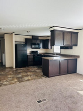 188 Lakeshore Cir in Oxford, MI - Building Photo - Building Photo