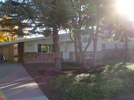 1022 E 5290 S in Salt Lake City, UT - Building Photo