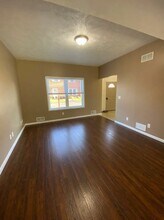 204 Betsinger Rd in Sherrill, NY - Foto de edificio - Building Photo