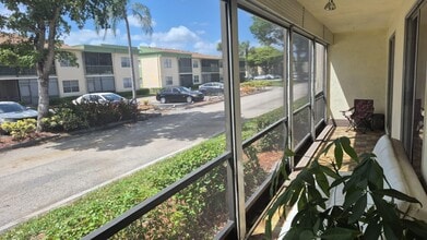 4137 NW 88th Ave in Coral Springs, FL - Building Photo - Building Photo