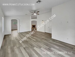 3637 W Stony Point Ct in Tucson, AZ - Building Photo - Building Photo