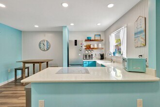 11000 S Ocean Dr in Jensen Beach, FL - Building Photo - Building Photo