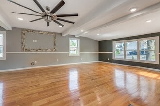 8 Pluff Ave in North Reading, MA - Building Photo - Building Photo