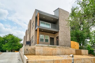 1138 N Blackwelder Ave in Oklahoma City, OK - Building Photo - Building Photo