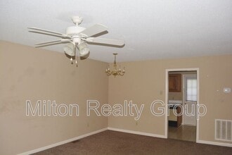 302 Killigrey St in Lillington, NC - Building Photo - Building Photo