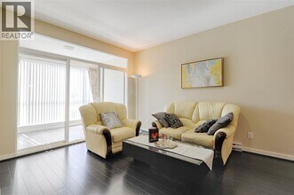 2239 Kingsway in Vancouver, BC - Building Photo - Building Photo