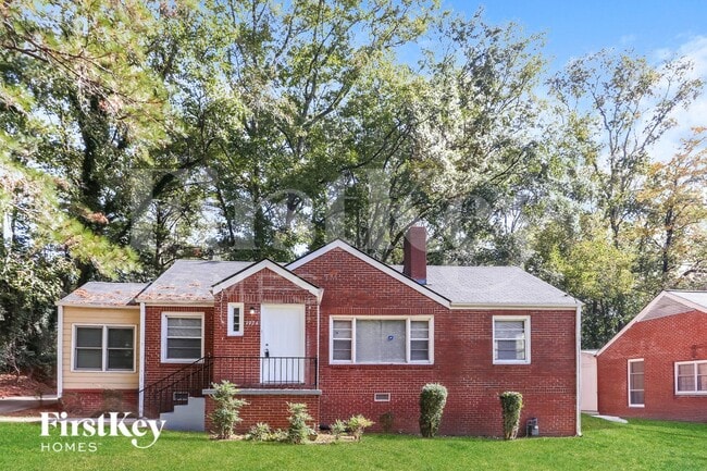 property at 1924 Shirley St SW