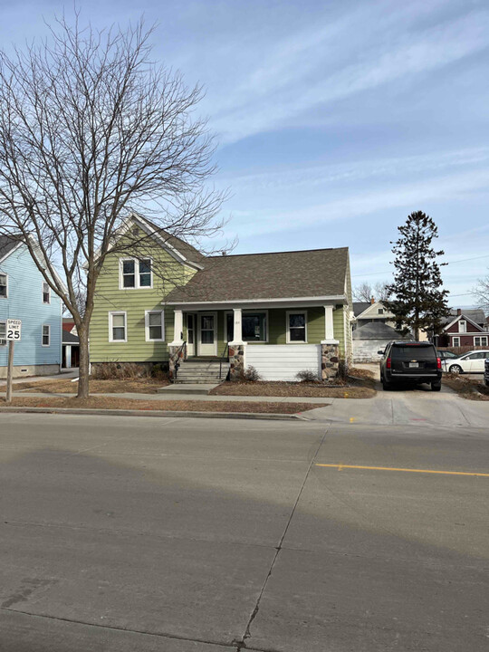 189 6th St in Fond du Lac, WI - Building Photo