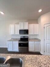 393 Walnut Grv Wy in Pendergrass, GA - Building Photo - Building Photo