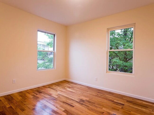 634 Court St, Unit 2 in Elizabeth, NJ - Building Photo - Building Photo