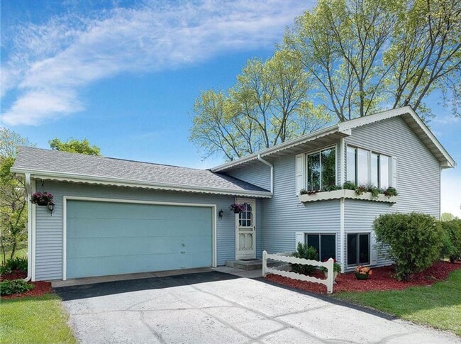 property at 1165 Merrifield Ct