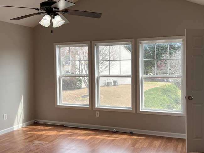 4745 Stonehaven View in Cumming, GA - Building Photo - Building Photo